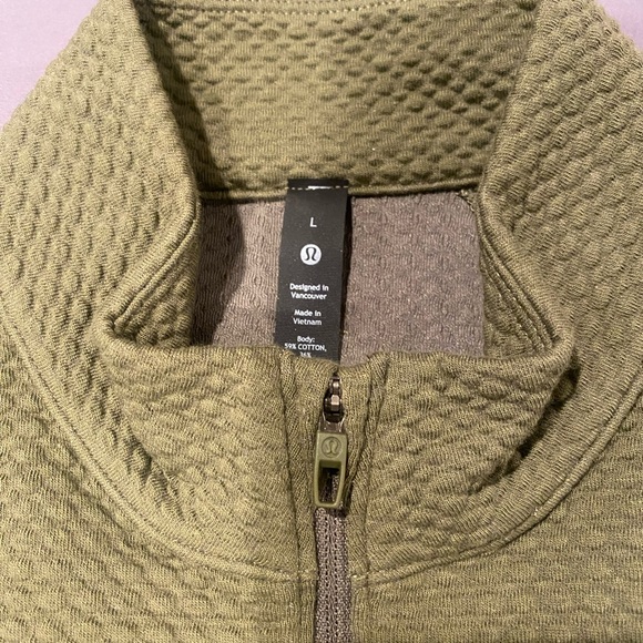 Lululemon Men's Olive Green Half-Zip Sweater - Picture 2 of 4